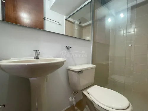 Apartamento En Arriendo En Camino Verde. Cod A776111