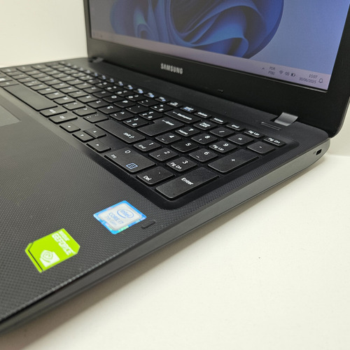 Notebook Samsung Np300e5m Core I7 8gb 120gb Ssd 920mx 7° Th Preto (Usado)