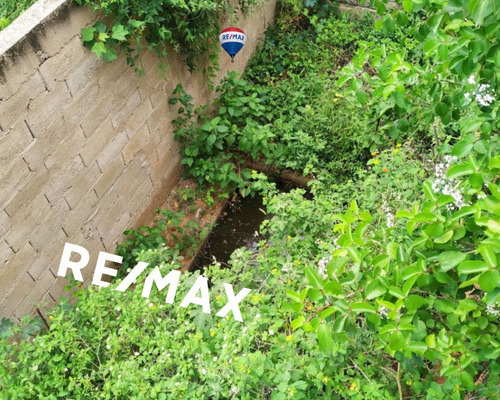 Re/max 2mil Vende, Terreno Con Bienhechuría, Guatamare, Arismendi, Isla De Margarita.