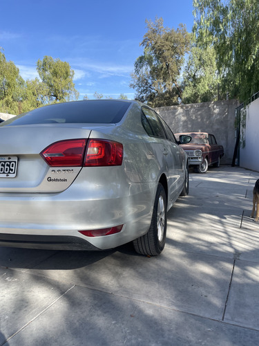 Volkswagen Vento 2.0 Advance I 110cv