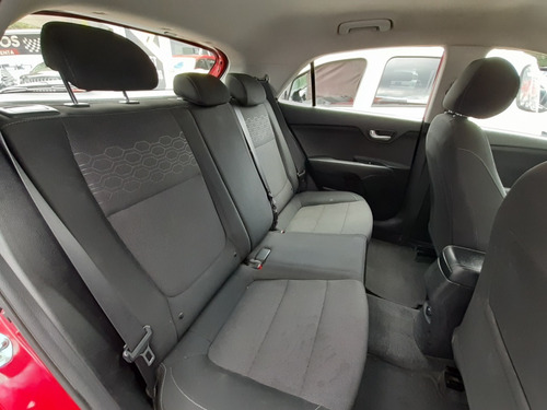Imagen 7 de 14 de Kia Rio Hb Ex 2018