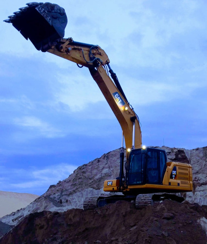 Excavadora Caterpillar 330 Y 320 D ,excavadora Liebherr 916