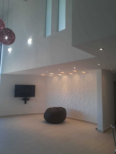 Imagen 3 de 23 de Espectacular Apartamento En Valle Blanco Con Planta Eléctrica 100%.
