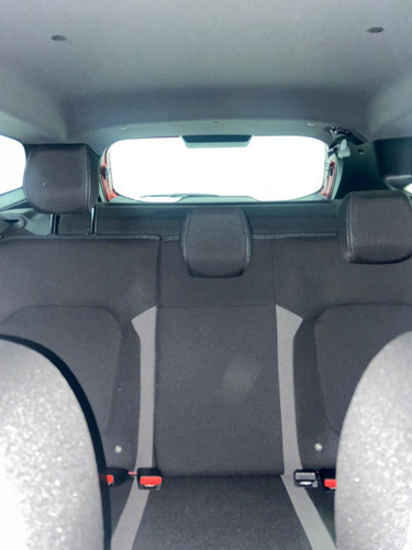 Imagen 13 de 14 de Renault Duster Intens 2021
