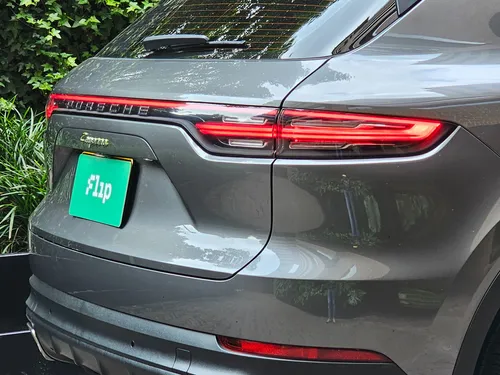 Porsche Cayenne 3.0 S E-hybrid Platinum Edition