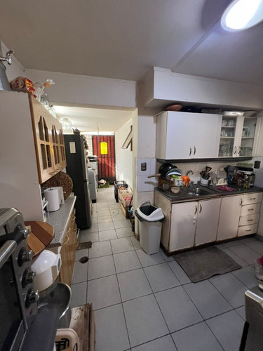 Se Vende Casa En Parque Las Rastras En Excelente Ubicación.