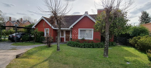 Casa En Venta En El Lucero