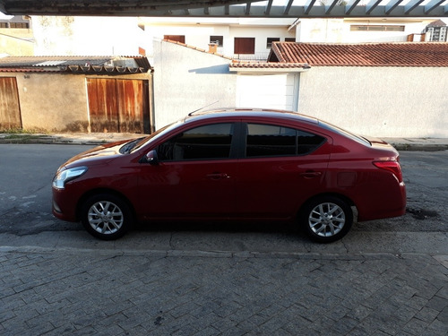 Nissan Versa 2020 1.6 16v Sv 4p