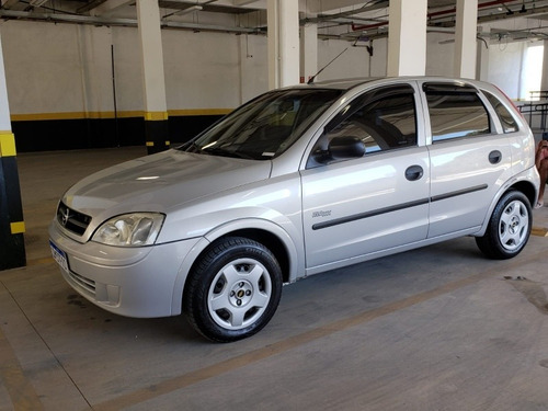 Imagem 4 de 14 de Chevrolet Corsa 2005 1.0 Maxx 5p