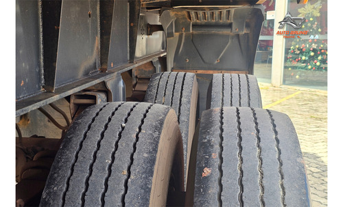 Carreta Randon Graneleiro Ls 12,35m Com Pneus E Cozinha