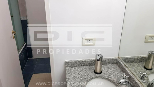 Imagen 17 de 26 de Duplex 4 Ambientes En 3 Plantas Impecable Estado - Florida B Venta
