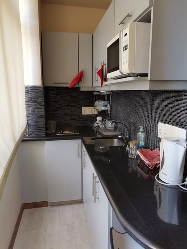 Imagen 10 de 23 de Fina Y Reciclada Oficina O Vivienda Sobre Av. Libertador