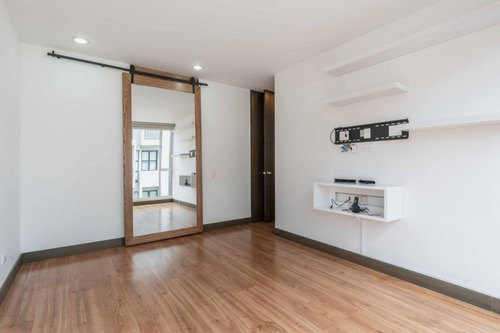 Apartamento En Arriendo