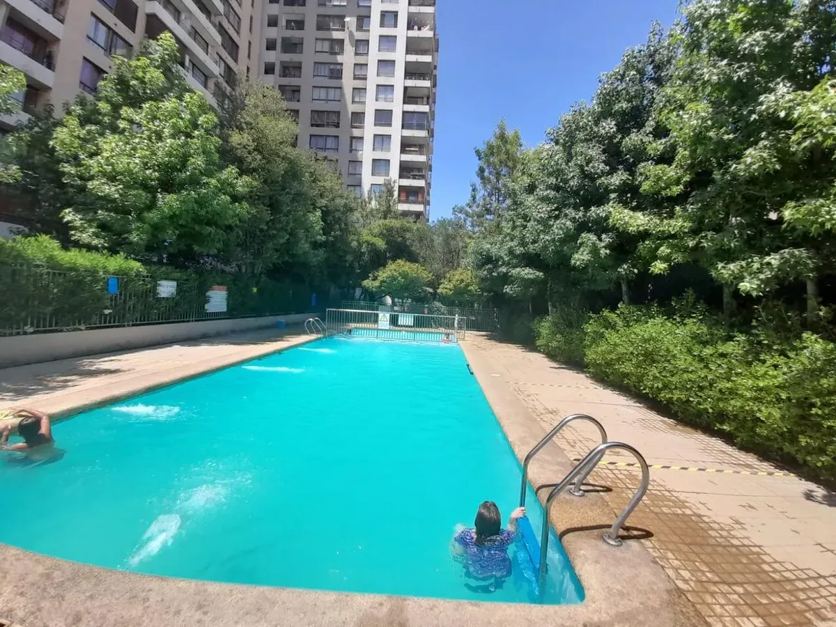 Imagen 1 de 30 de Arriendo Amplio Departamento Recien Remodelado En San Miguel