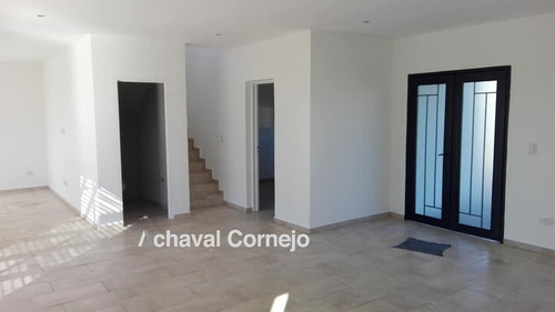 Imagen 5 de 16 de Oportunidad Casa En Barrio Vistas - Lote Interno - Puertos - Escobar