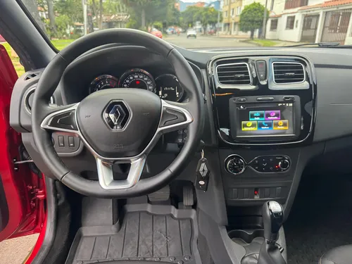 Renault Stepway 1.6 Dynamique / Intens Automática
