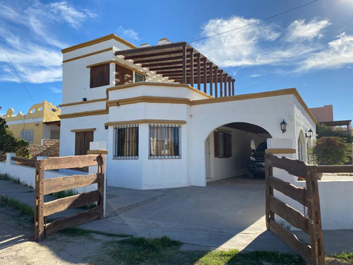 Venta Casa Las Grutas Bajada 5 A 180 Mts. Del Mar.