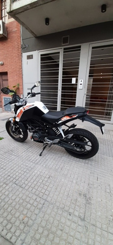 Ktm Duke 200 Excelente Estado.