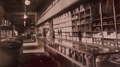 Foto Comercio Local Antiguo 1930.