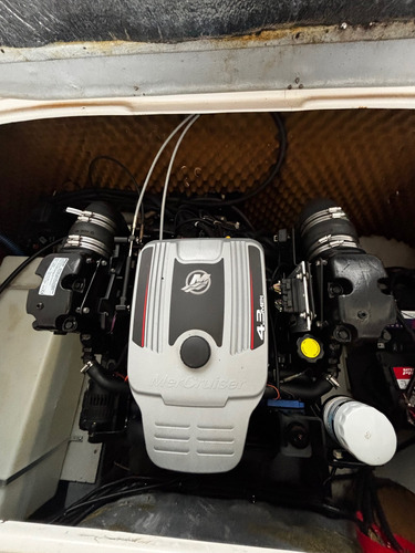 Lancha Fs 230 Scappare C/ Mercruiser 220 Hp 2014 Ñ Focker