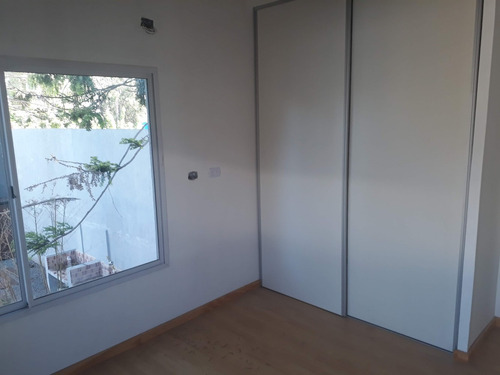 Imagen 9 de 14 de Emprendimiento Casa Duplex En Venta Villegas 700 Ituzaingo Oportunidad