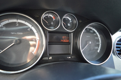Imagen 10 de 14 de Peugeot 308 1.6 Active Hdi 115cv