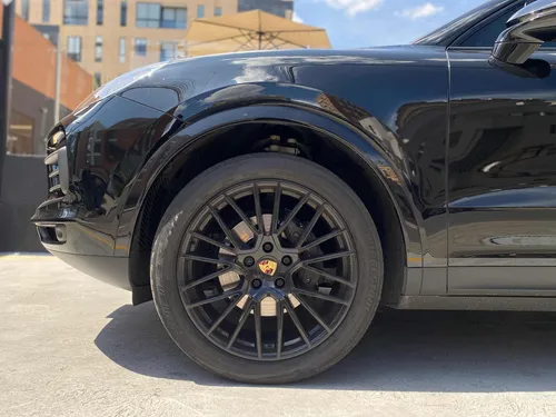 Porsche Cayenne Coupé Platinum Edition