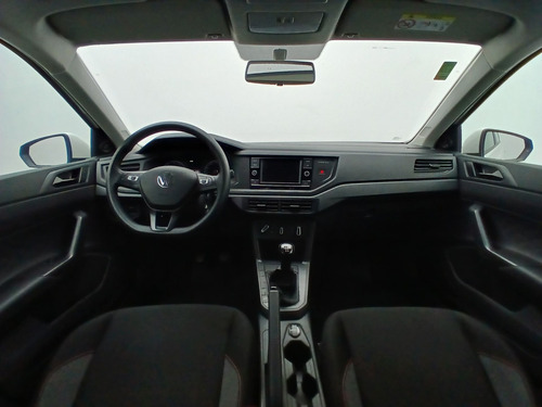 Volkswagen Polo 1.0 MPI MANUAL