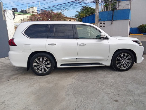 Lexus Lx570