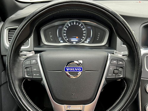 Imagem 11 de 15 de Volvo S60 3.0 T6 R-design Awd Gasolina 4p Automático
