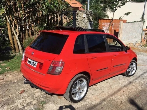 Imagem 6 de 10 de Fiat Stilo 1.8 8v Sporting Flex Dualogic 5p