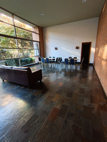Depto. En Arriendo 2d 2b Metro Manquehue