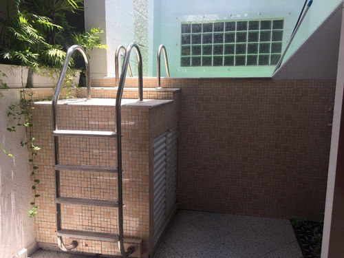 Imagem 2 de 16 de Sobrado Residencial À Venda, Parque Rodrigo Barreto, Arujá. - So0203
