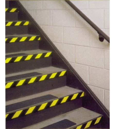 Imagen 4 de 7 de Cinta Tira De Seguridad 3m 5702 Negro/amarillo 50,8mm X 32m