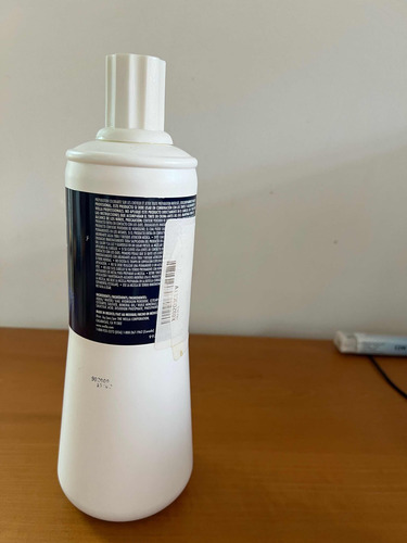 Agua Oxigenada Wellaxon Perfect 30vol Wella