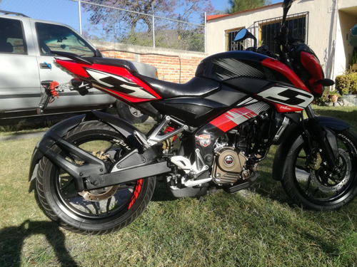 Bajaj Pulsar 200