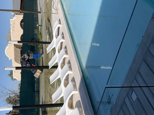 Imagen 18 de 21 de Mediland Departartamento Dos Dormitorios Con Cochera Y Piscina