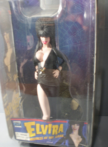 Elvira Figura Amok Time Mistress Of The Dark Variante Terror