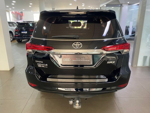 Imagem 5 de 11 de Toyota - Hilux Sw4 2.8 Srx 4x4 16v Turbo Diesel