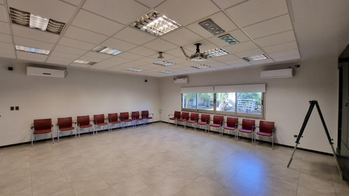 Imagen 16 de 23 de Edificio En Venta