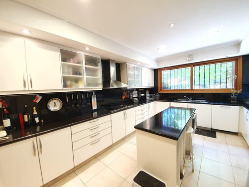 Imagen 17 de 30 de Casa 6 Ambientes En Venta - Las Lomas-jockey