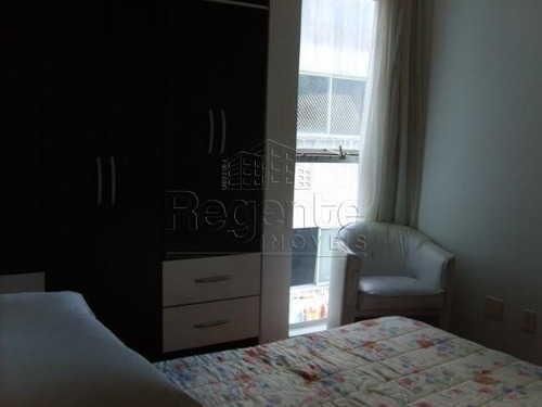 Apartamento A Venda No Bairro Coqueiros Em Florianopolis - V-76911