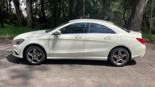 Imagen 5 de 15 de Mercedes-benz Clase Cla 2015 4p 200 Cgi Sport L4/1.6/t Aut