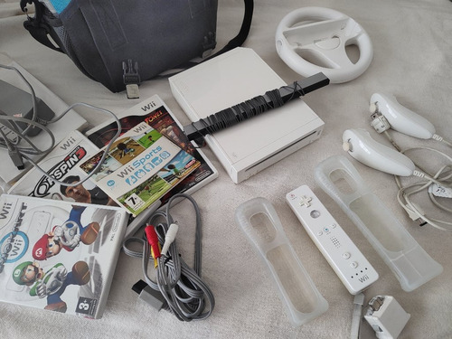 Consola Nintendo Wii 512mb Bolso +sports +motion +juegos Blanco (Usado)