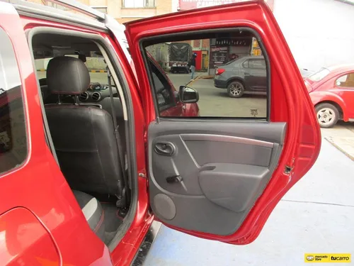 Renault Duster EXPRESSION 1600CC MT AA