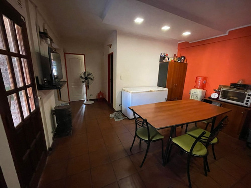 Imagen 13 de 26 de Chalet Castelli Al 600 750 M2 De Terreno