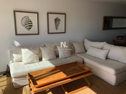 Hermoso Departamento En Venta De 2 Dormitorios.- Ref: 3338