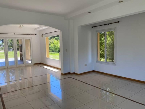 Imagen 16 de 30 de Casa En Venta En Santa Barbara, Tigre, G.b.a. Zona Norte