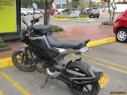 Imagen 8 de 14 de Motos Husqvarna