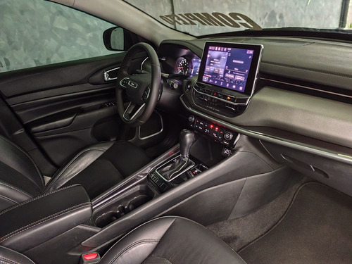 Jeep Compass LONG. T270 1.3 TB 4x2 Flex Aut.